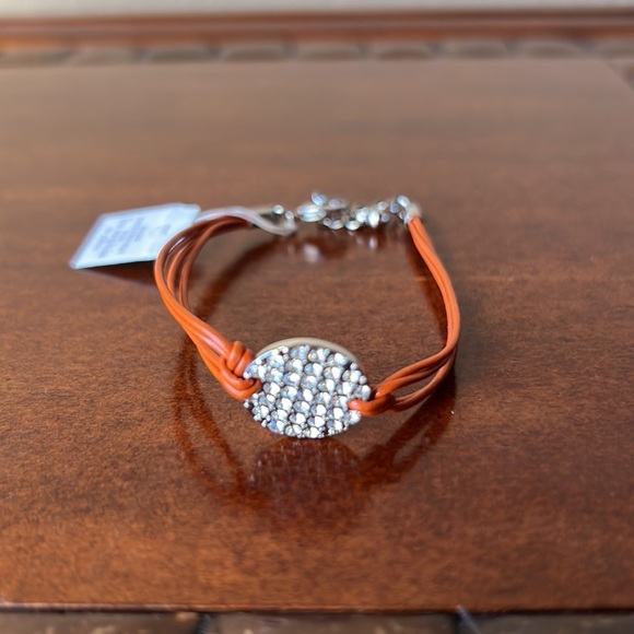 NWT Lia Sophia orange crystal spotlight bracelet - Picture 2 of 9